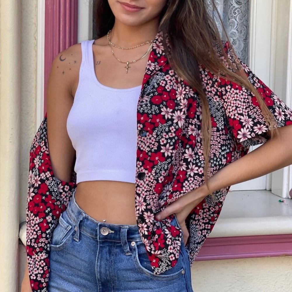 Red Blazer - Short-Sleeve